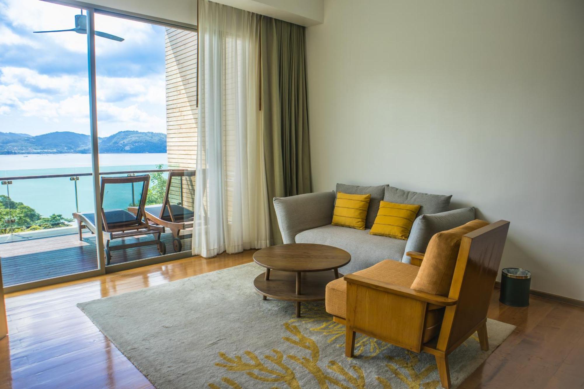 ホテル ウィンダム グランド プーケット カリム ベイ パトン エクステリア 写真 Living room