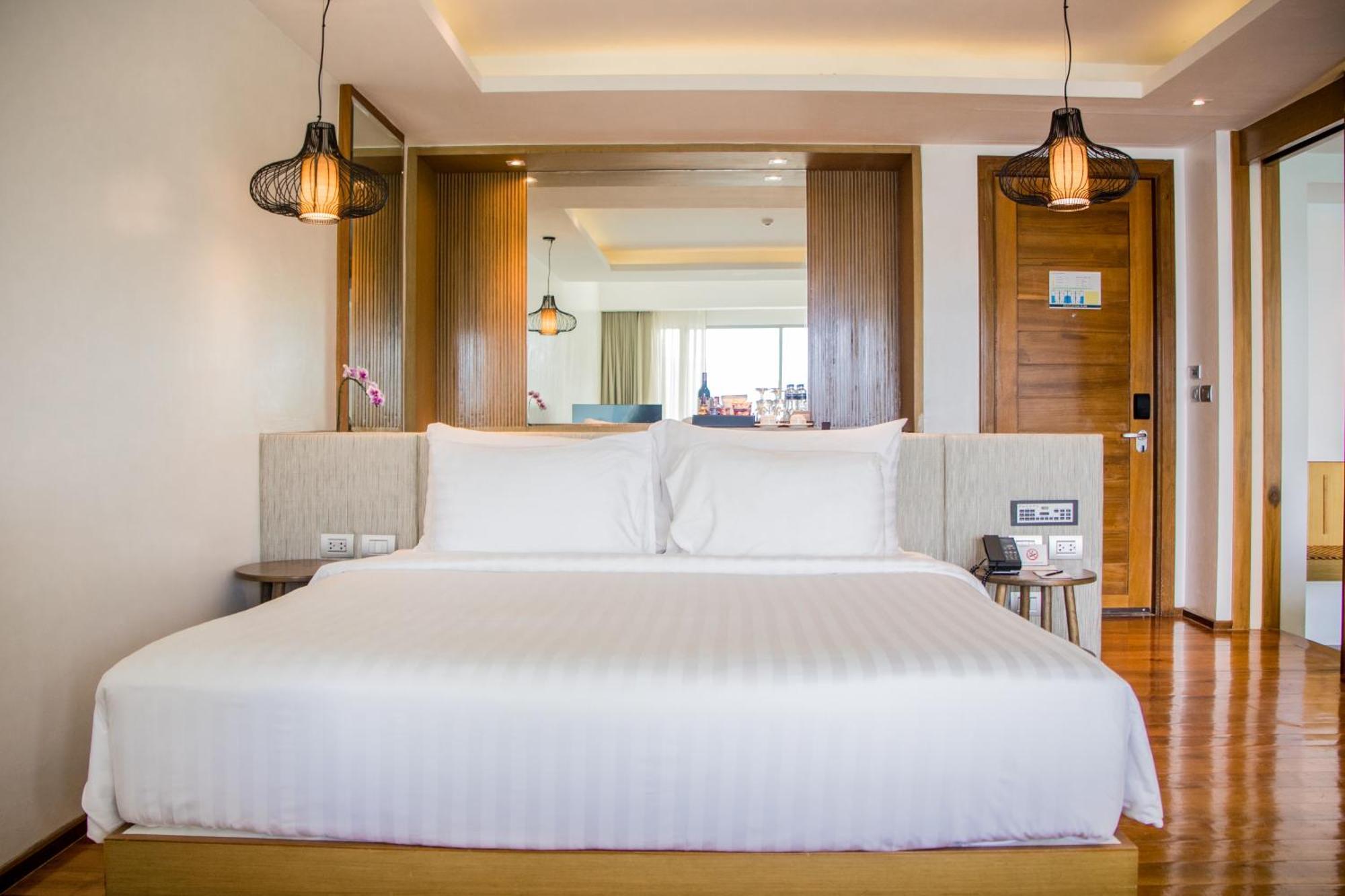 ホテル ウィンダム グランド プーケット カリム ベイ パトン エクステリア 写真 Deluxe Room